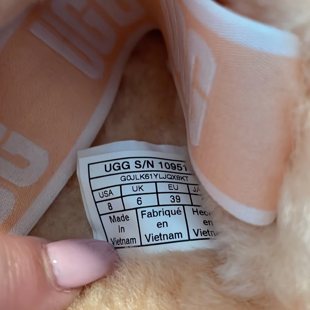 Ugg fuzzy sling back slippers with hard sole SZ 8 - Picture 9 of 10